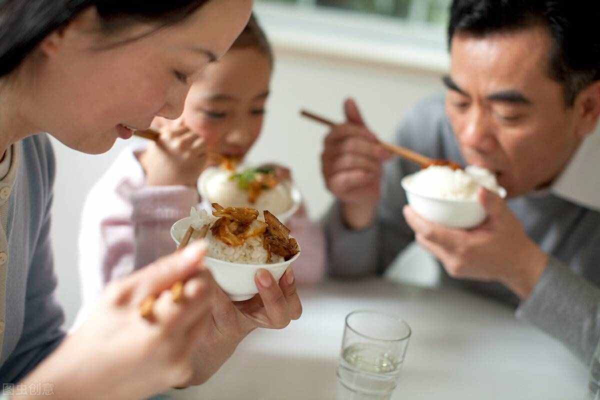 胃痛吃什么好呢？这8种食物不要错过