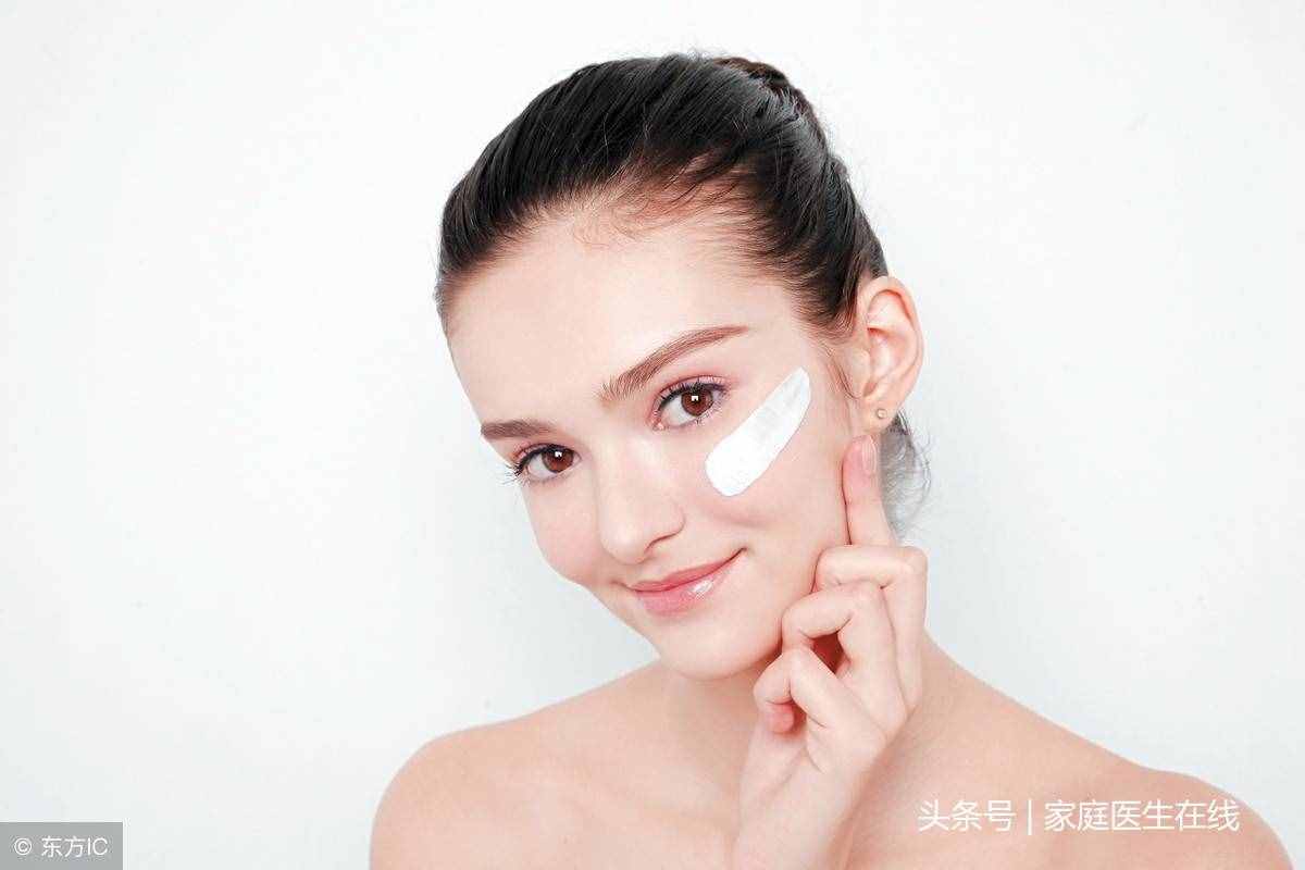 秋天该怎么护肤？为了减少皮肤问题，了解这些护理常识很重要