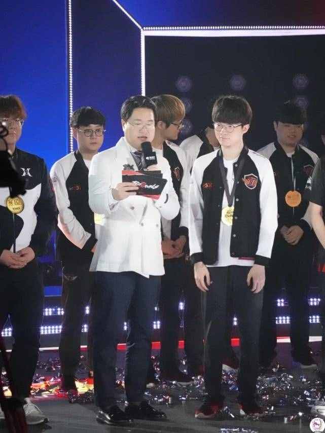 S9大事件回顾：FPX夺冠总决赛！SKT上演奇迹一穿四