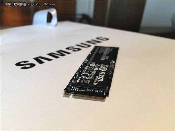 M.2接口接替SATA：三星950 PRO SSD固态硬盘评测