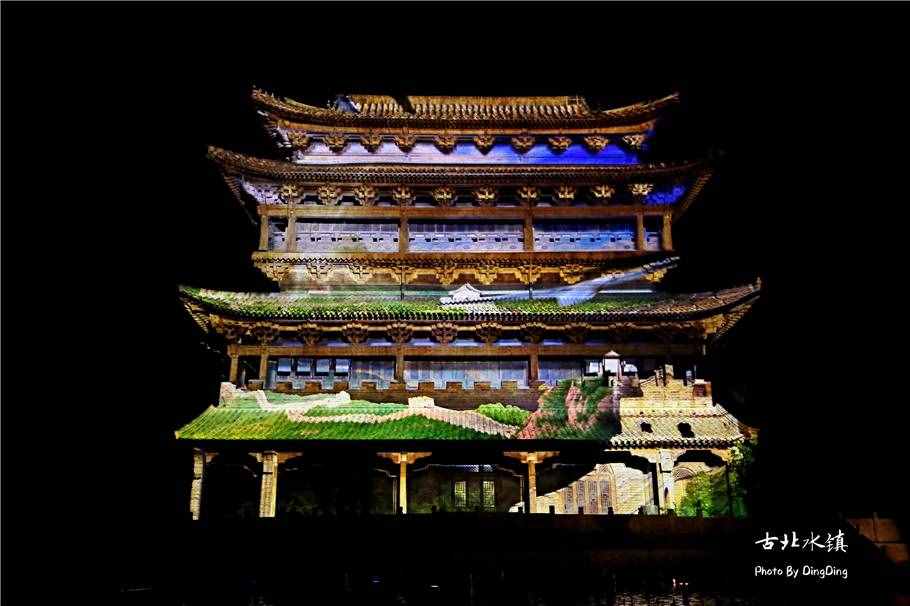 最古色古香的音乐喷泉，古北水镇夜晚一场水火交融的音乐火舞秀