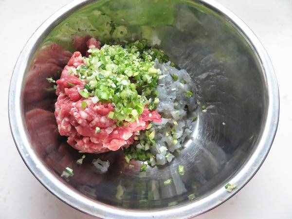 虾仁馄饨的步骤