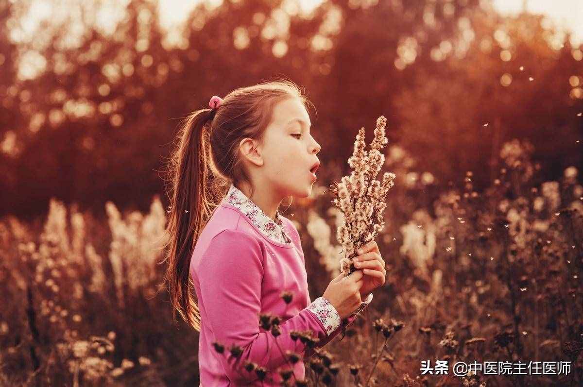 鼻炎怎么治疗可以根除？首先要妥善处理鼻涕这件事！要不会很尴尬
