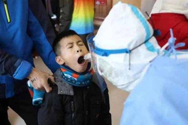 零下二十摄氏度！天寒地冻也撼不动坚强意志