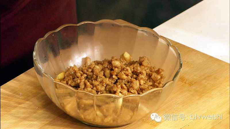 《养生厨房》——《控糖秘制荞麦包》