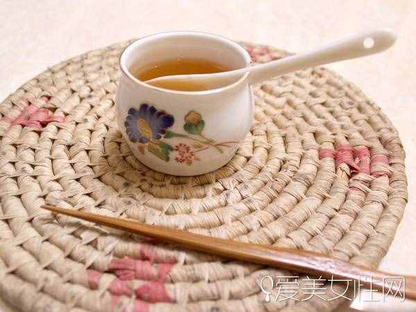 蜂蜜白醋减肥法 月瘦10斤不在话下?