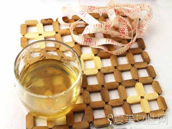 蜂蜜白醋减肥法 月瘦10斤不在话下?
