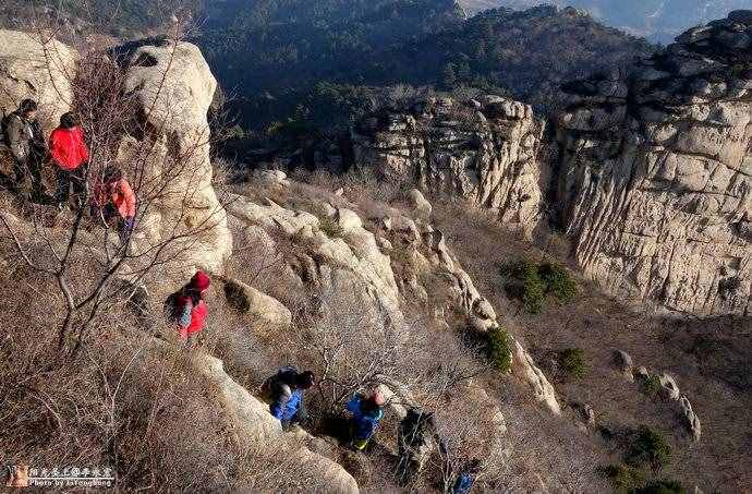 医巫闾山：独占鳌头赏群峰竞秀