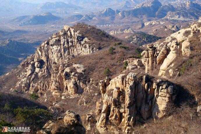 医巫闾山：独占鳌头赏群峰竞秀
