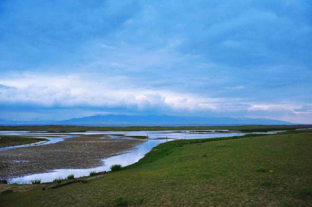 自驾青海湖环湖公路详细攻略，大美青海，最美青海湖此生必驾！