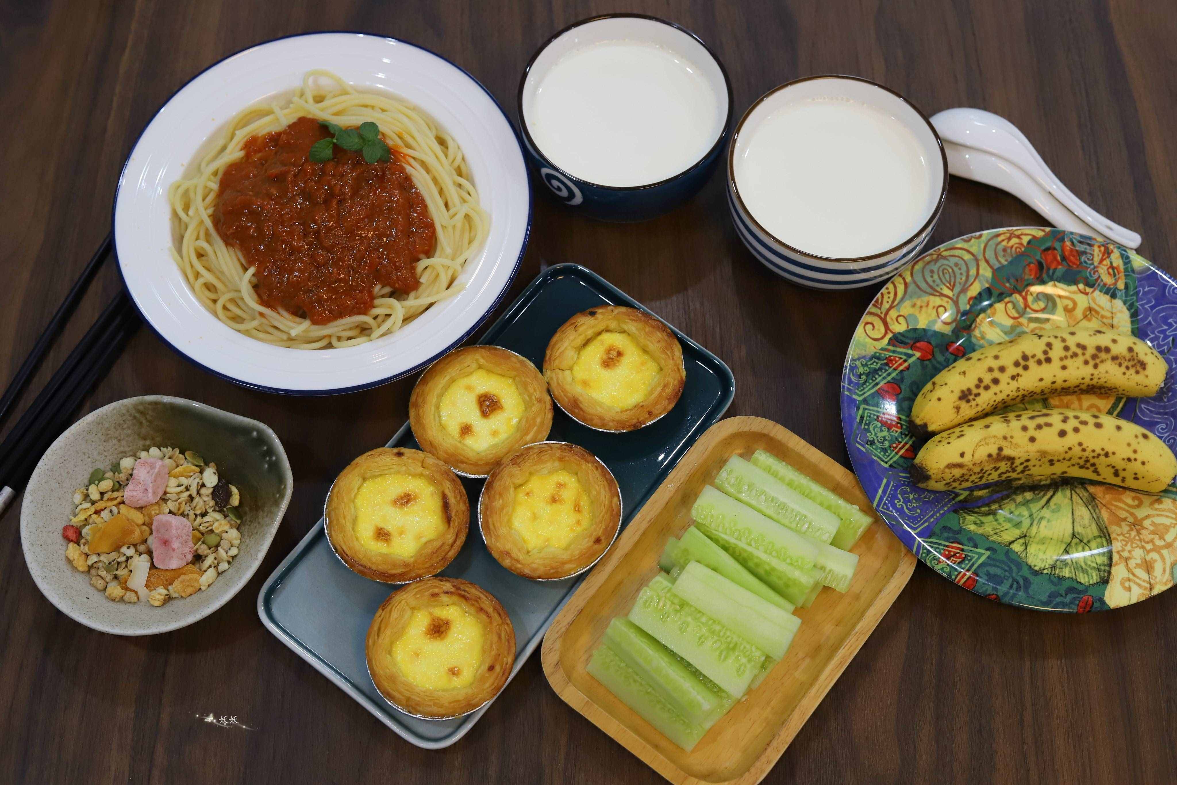 初中生的早餐，一星期不重样，每天五六种，网友：这是亲妈