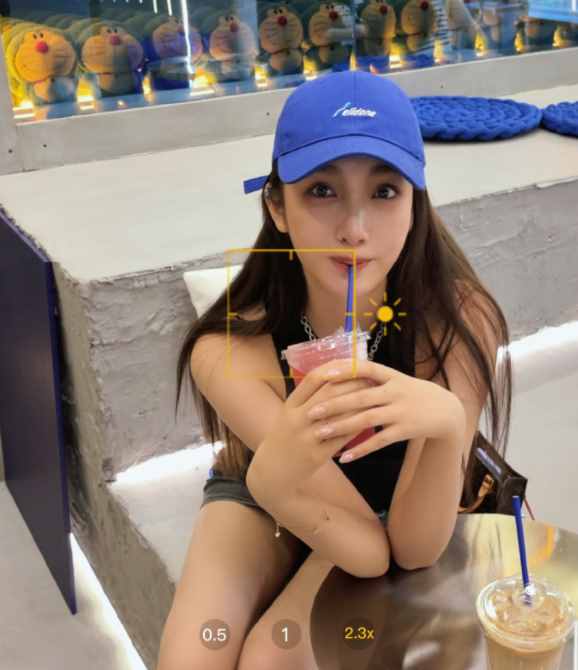 吴亦凡被曝潜规则女学生！酒桌上直接灌酒，把女孩当成商品来挑选