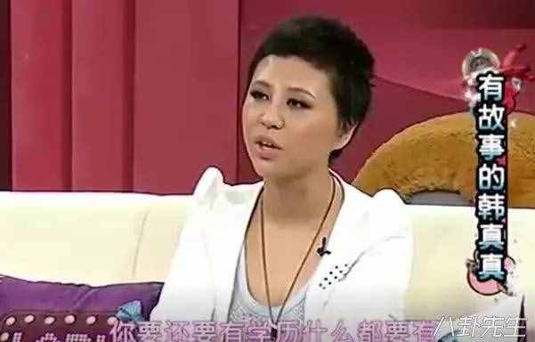这些超女出道后都整容了？今昔对比明显，背后是她们想红的无奈