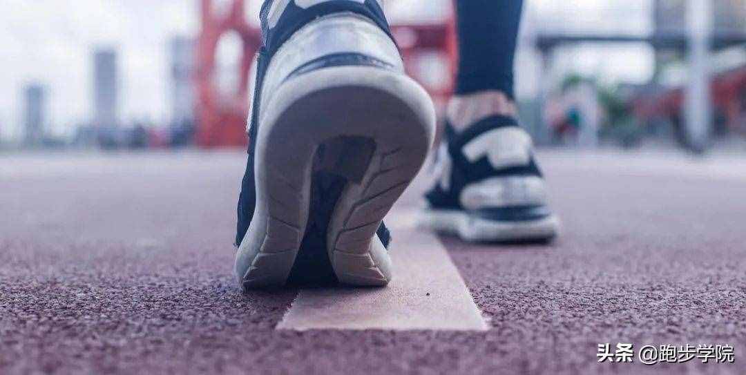 跑马四年超4000公里，我整理了一份详尽的跑鞋选购攻略