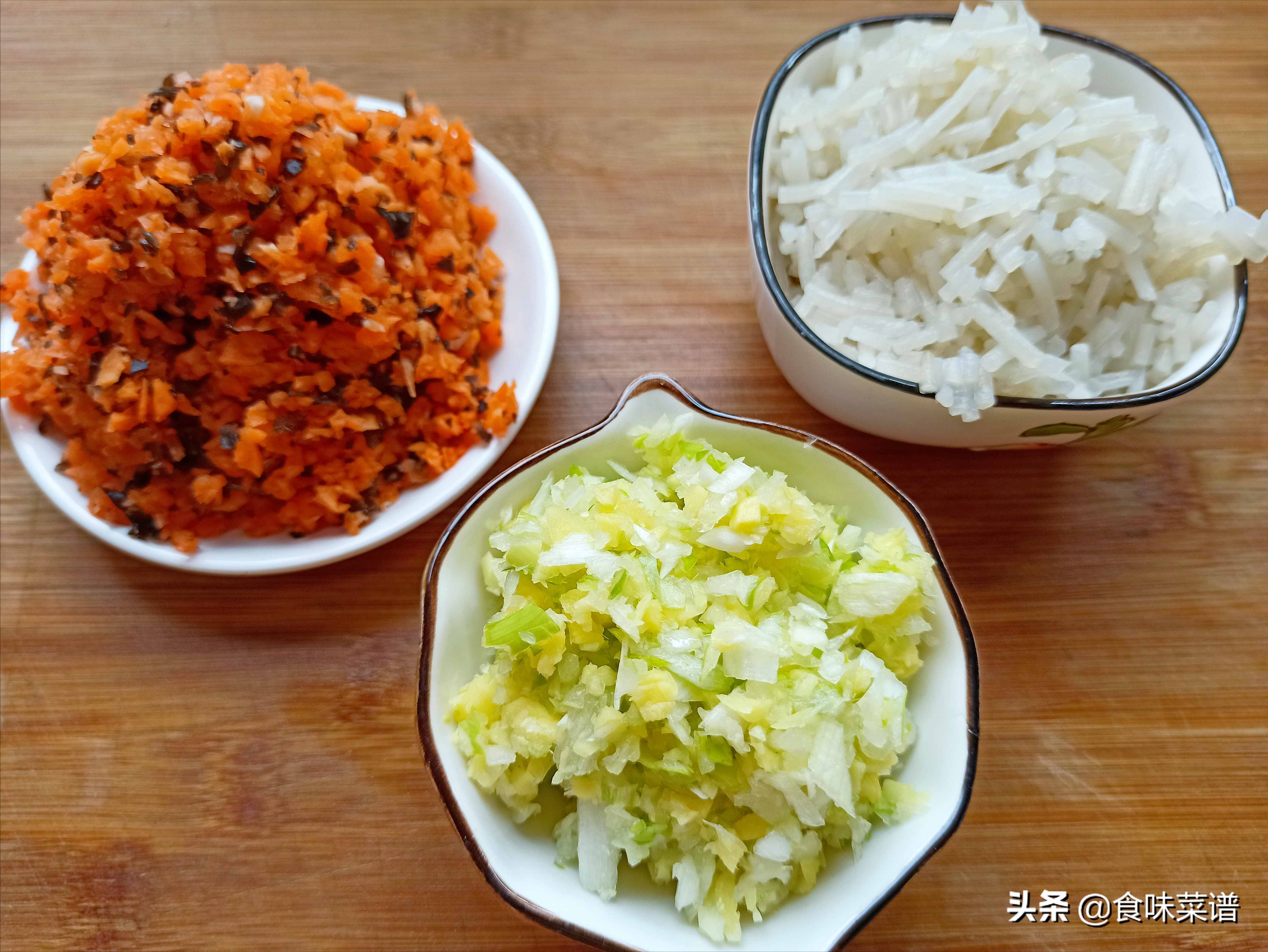 头伏到吃饺子，教你5种素馅饺子的调法，鲜嫩营养多汁，好吃入味