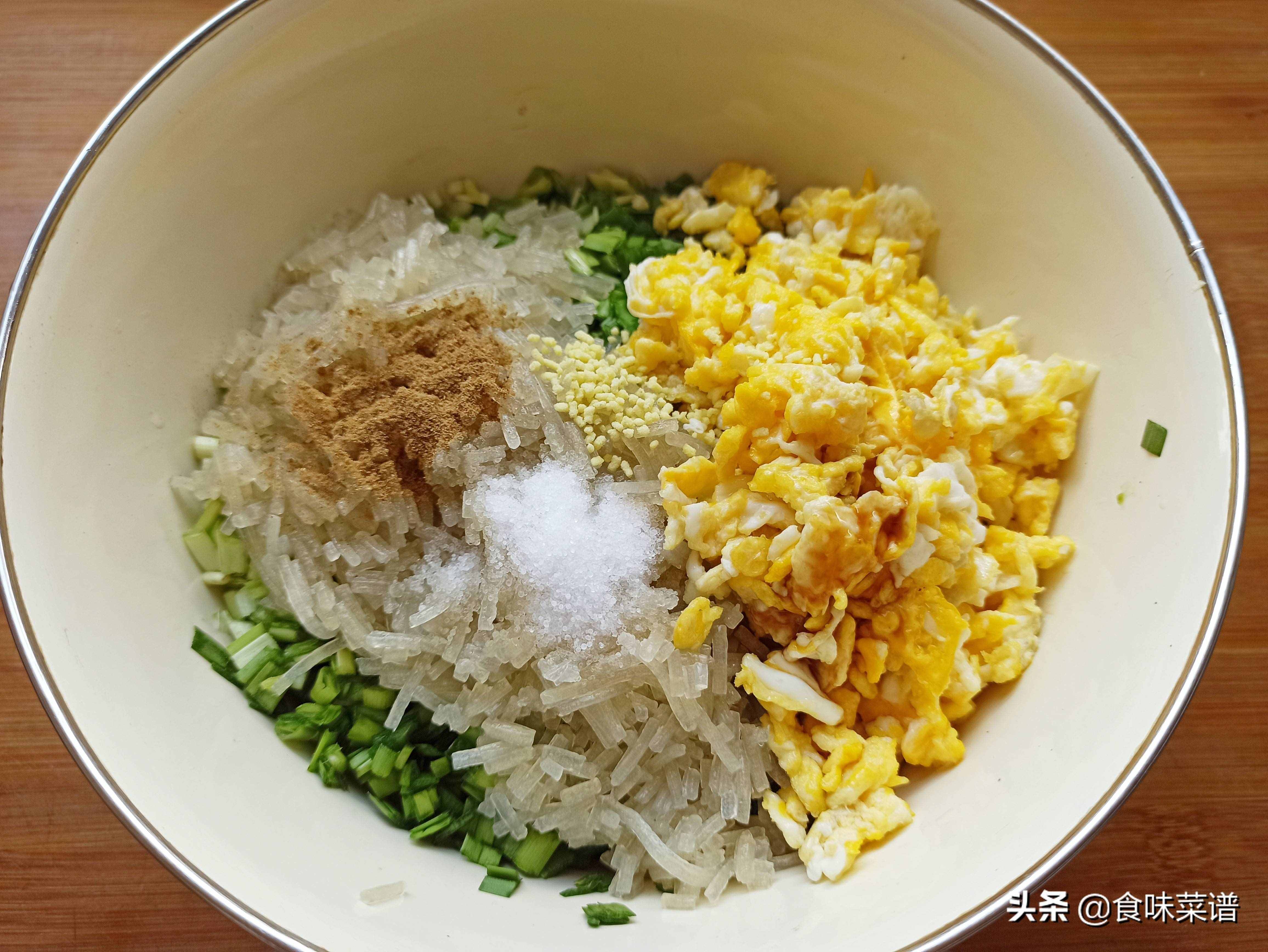 头伏到吃饺子，教你5种素馅饺子的调法，鲜嫩营养多汁，好吃入味