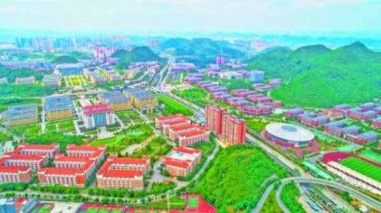 正在崛起的花溪大学城