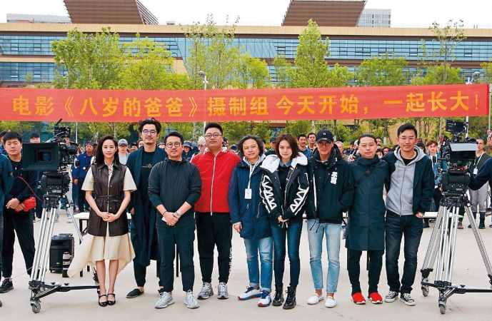 邱泽张钧甯恋情疑曝光！夜游被跟拍后猛飙车，凌晨后才放女方回家