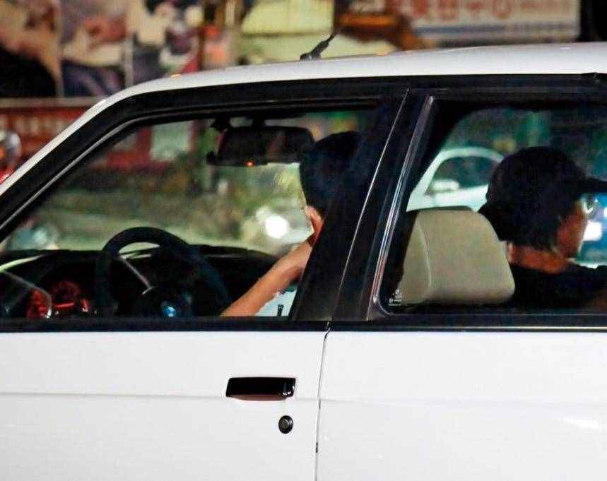 邱泽张钧甯恋情疑曝光！夜游被跟拍后猛飙车，凌晨后才放女方回家