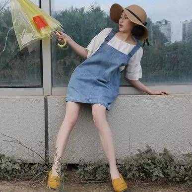 牛仔背带裙，比裤装更适合夏天！