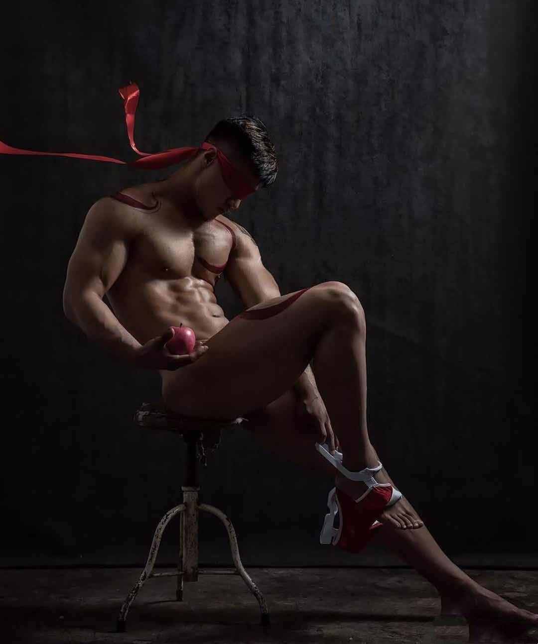 谢梓秋男体艺术大赏——运动男孩