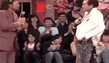 76岁男星患病暴瘦！独宠小33岁娇妻22年，自曝已为她买好房子
