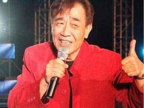 76岁男星患病暴瘦！独宠小33岁娇妻22年，自曝已为她买好房子
