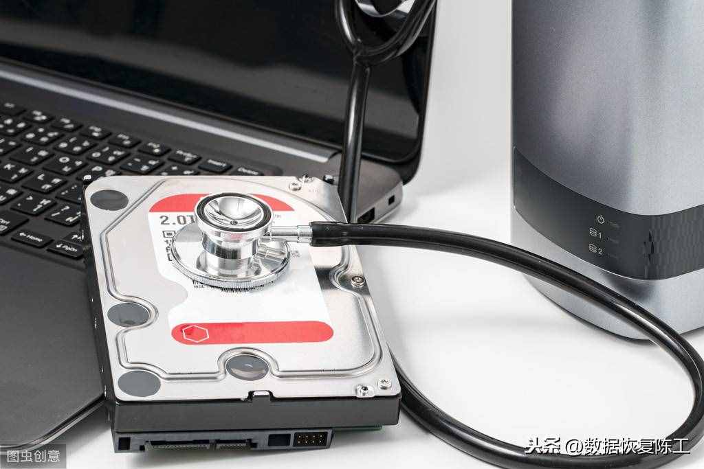硬盘或移动硬盘认不到时，应该怎样进行故障的检测才正确
