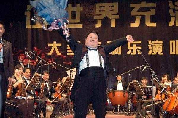 持续了24年的谎言，曾经的“天才指挥家”舟舟，到底经历了什么？