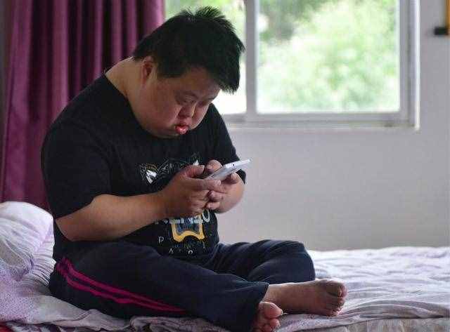 持续了24年的谎言，曾经的“天才指挥家”舟舟，到底经历了什么？