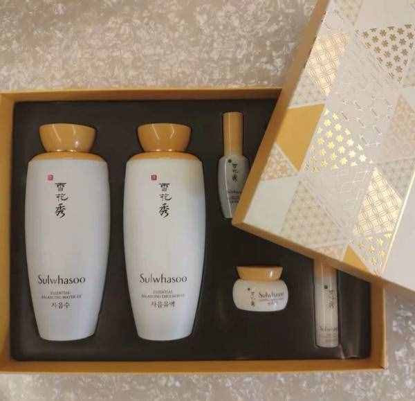 公认好用的5款护肤品套装：SK2贵但好用，雪花秀可平衡水油
