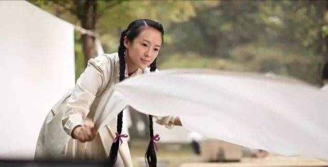 「热点」《无问西东》中的“逝者已矣，生者如斯”出自哪里？