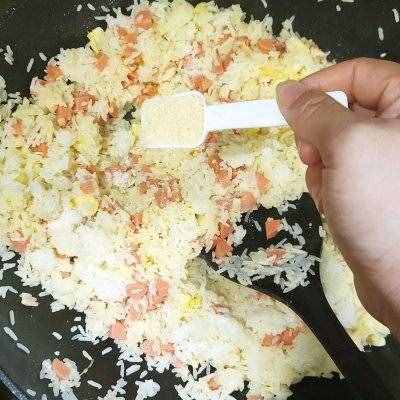 简单易做蛋炒饭！全家人都爱