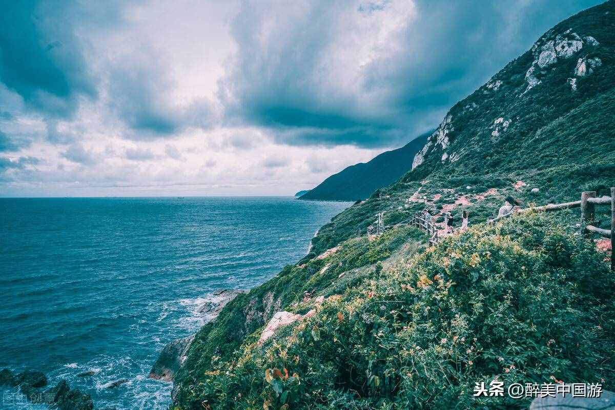 探访杨梅坑景区，拥有秀美的海岸线，被誉为深圳美丽的溪谷