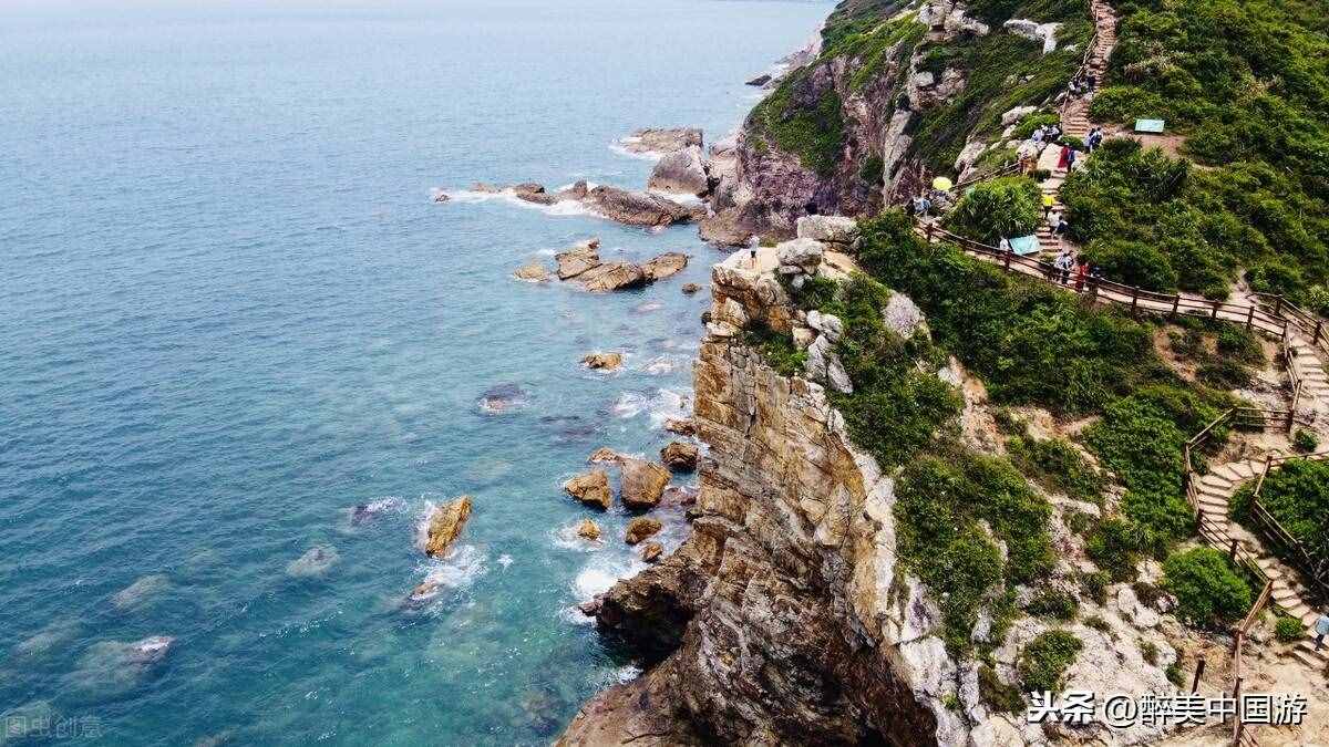 探访杨梅坑景区，拥有秀美的海岸线，被誉为深圳美丽的溪谷