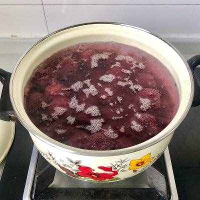 酸酸甜甜杨梅汁这样做实在太美味，碗盘都要舔干净