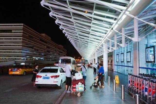 国庆假期最值得去旅游的五座城市，举世闻名，游客：人再多都要去