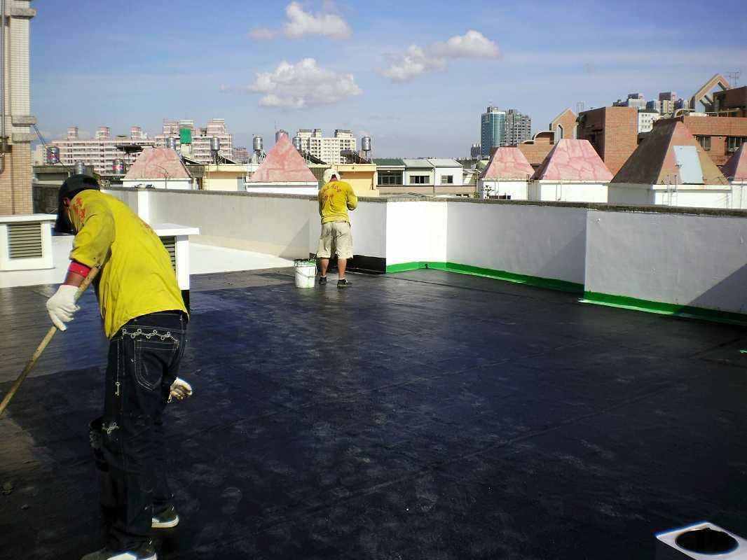 想买顶楼又怕漏水？先看看漏水后的解决办法能不能让你接受吧