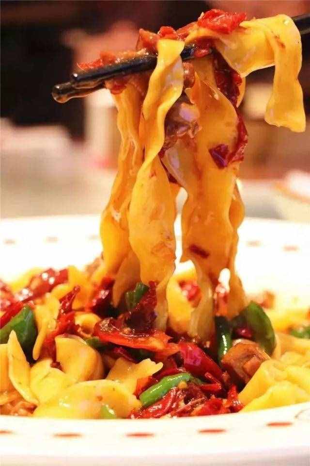 乌鲁木齐必吃的11家新疆餐厅！吃货们快收藏！