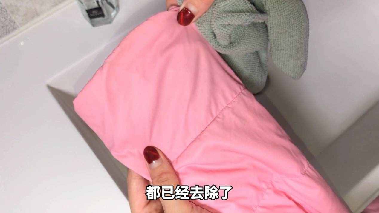 羽绒服不要干洗,教你自己在家洗羽绒服,洗厚的羽绒服干净又保暖