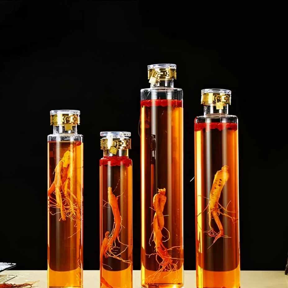 白酒知识丨泡酒的白酒讲究多？掌握这2点就够了