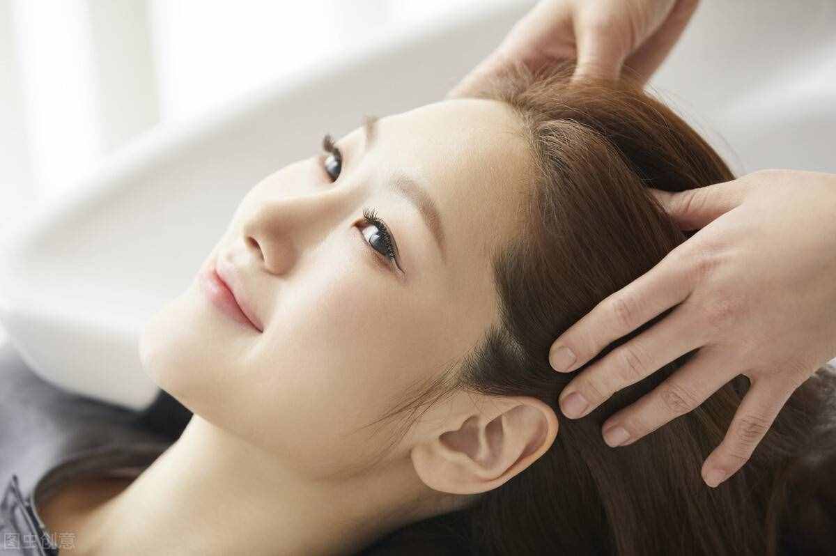 忙了一天累得不行，缓解疲劳，只需学会三个中医推拿手法