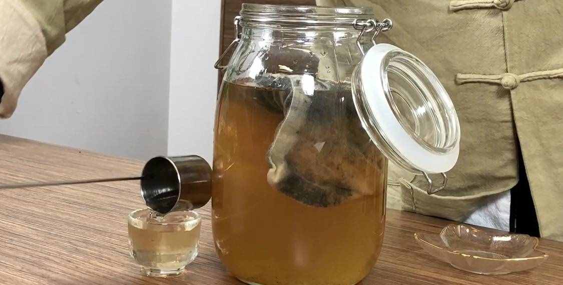 黑蚂蚁怎么泡酒？黑蚂蚁如何泡酒？