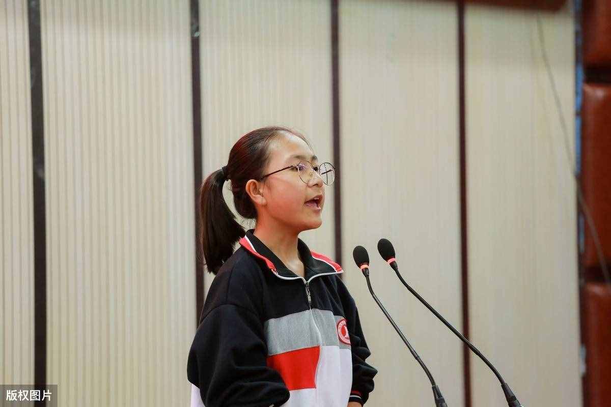 竞选班长发言稿短（参考范文）