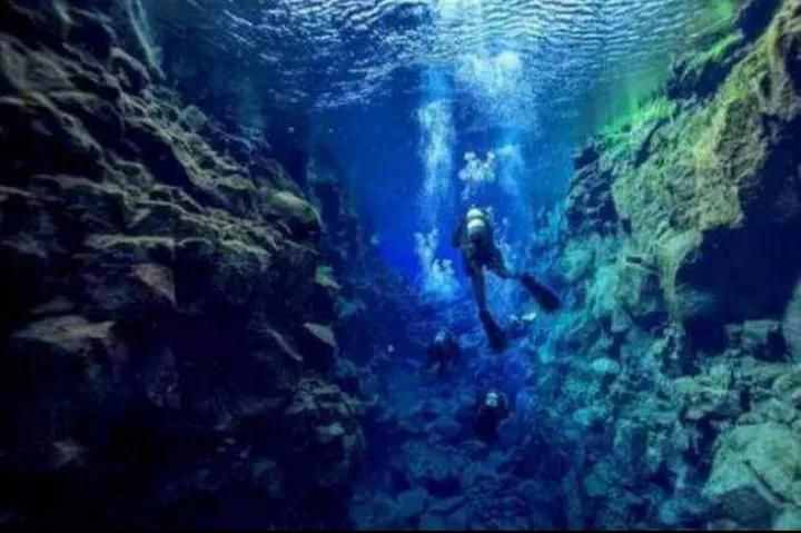 世界十大最深海沟