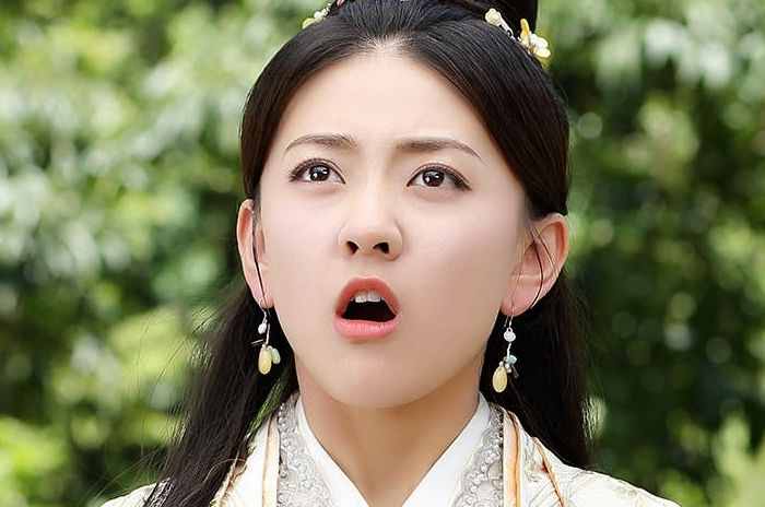 热度近来飙升的90后女明星,杨紫李沁迪丽热巴领衔