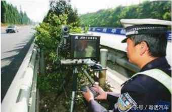 交警提醒：车主注意，“区间测速”这样测，不想被抓拍的看看！