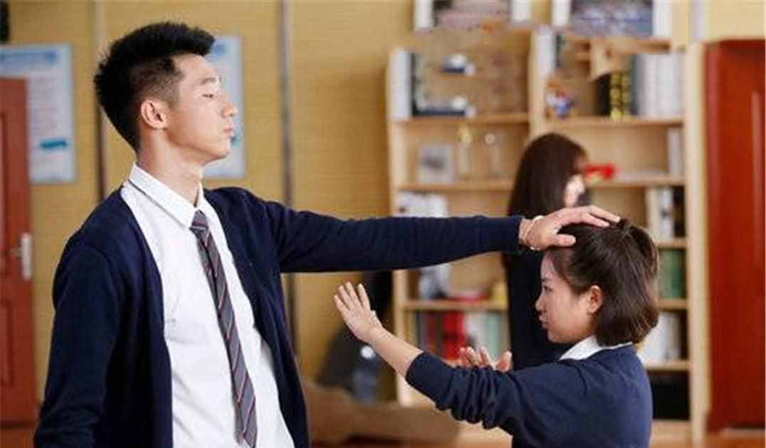 男生眼中，女朋友最理想的身高是多少？小哥哥的回答真是扎心了