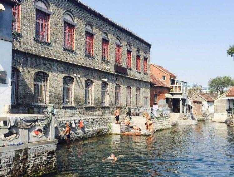 浓眉大眼的济南，却也有精致妩媚的风骨；且看文人墨客眼中的济南