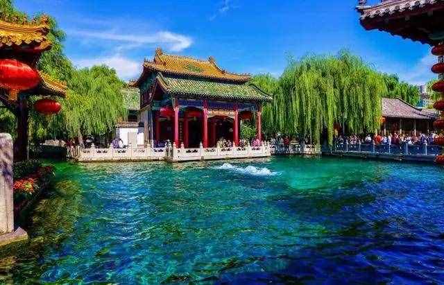 浓眉大眼的济南，却也有精致妩媚的风骨；且看文人墨客眼中的济南